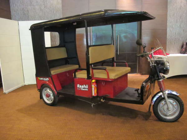 E Rickshaw - Raahii by Hero Electric  (2)