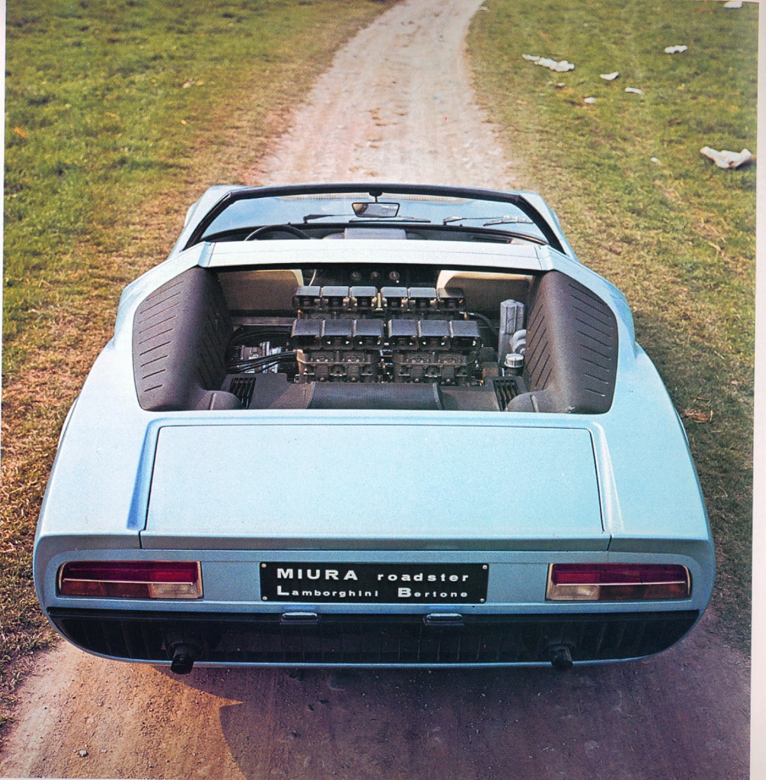 Lamborghini displays one-off 1968 Miura Roadster at 2015 Techno-Classica |  Motoroids