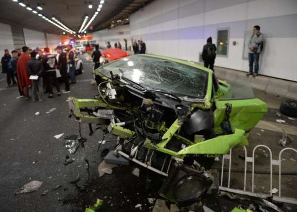 Lamborghini-Gallardo-Superleggera-crash (4)