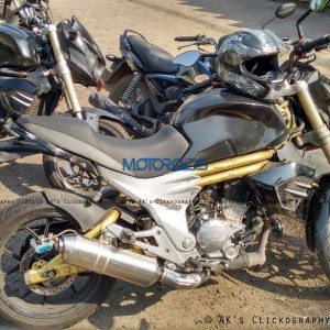 Mahindra Mojo Spied Again