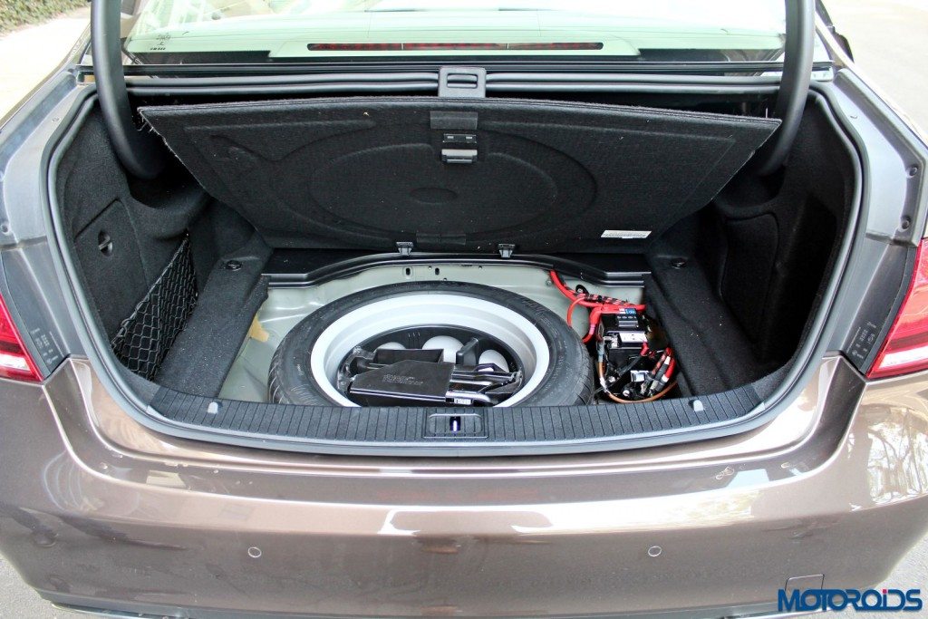 Mercedes E350 CDI interior (28)