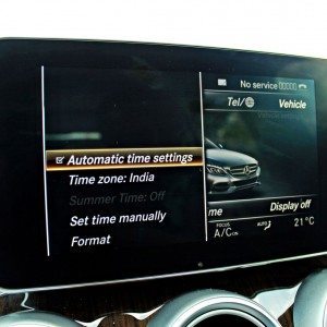 New Mercedes C Class screen