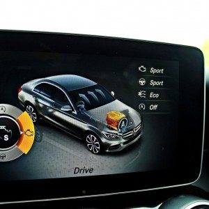 New Mercedes C Class screen