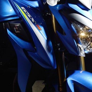 Suzuki GSX S