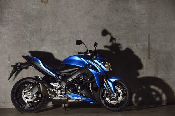 Suzuki GSX-S1000 (7)