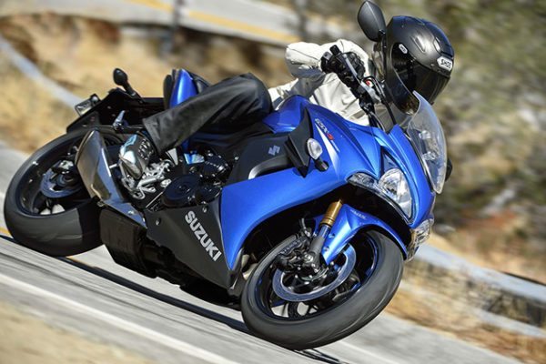 Suzuki GSX-S1000F (5)