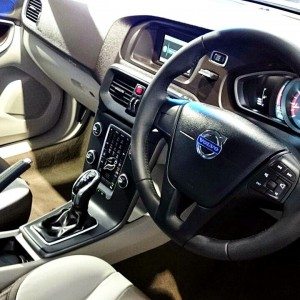 Volvo V Cross Country Petrol Interior