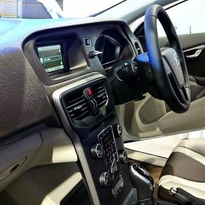 Volvo V Cross Country Petrol Interior