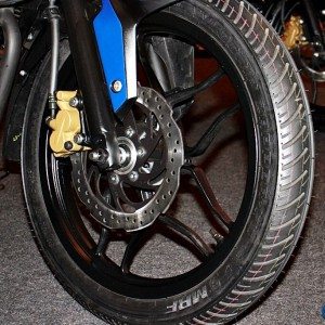 bajaj pulsar as wheels