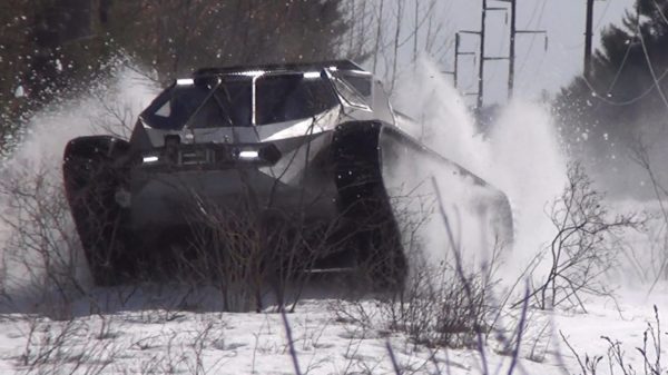 2015 Ripsaw EV-2