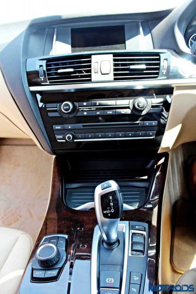 new 2015 BMW X3 interior (3)