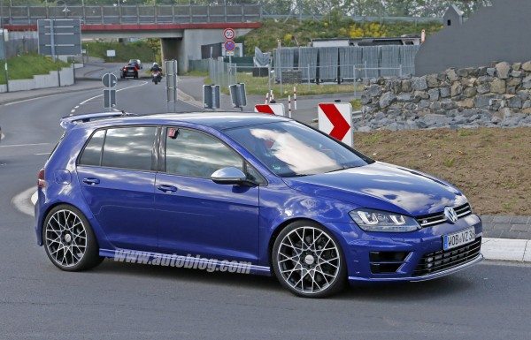 VW Golf R400 (1)