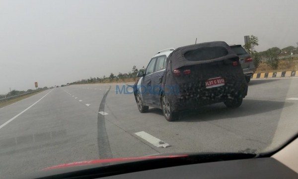 Hyundai ix25 spied (2)