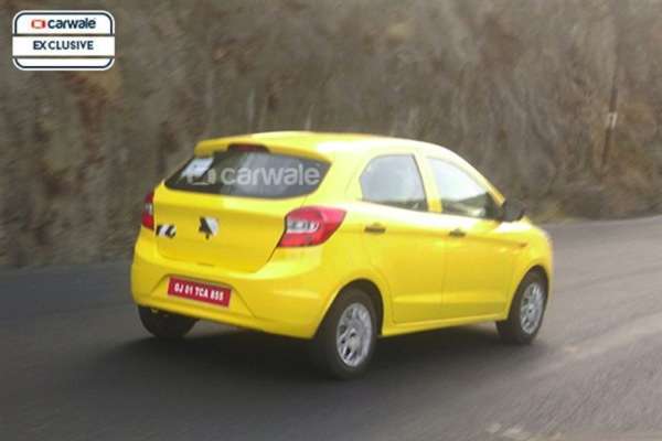 2015 Ford Figo hatchback spied (2)