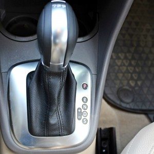 Volkswagen Vento DS G gear lever