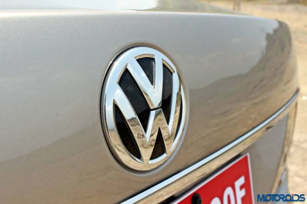 2015 Volkswagen Vento Rear badging(25)