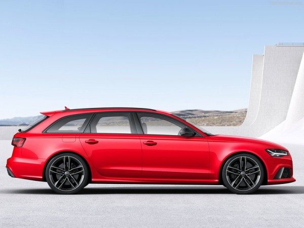 Audi-RS6_Avant_2015_800x600_wallpaper_05