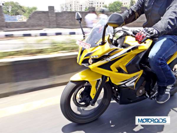 Bajaj Pulsar RS200 (38)