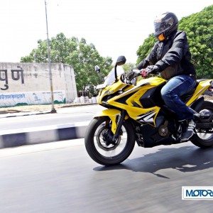 Bajaj Pulsar RS