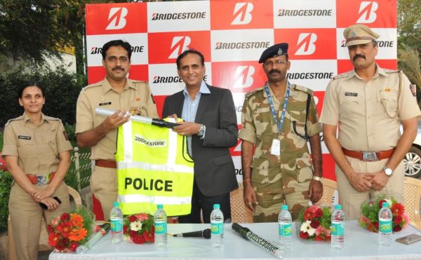 Bridgestone India Join Hands With Pune Police To Promote Road Safety (1)