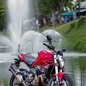 Ducati Monster  Review