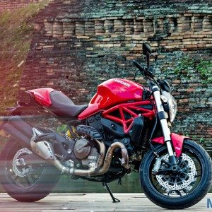 Ducati Monster  Review