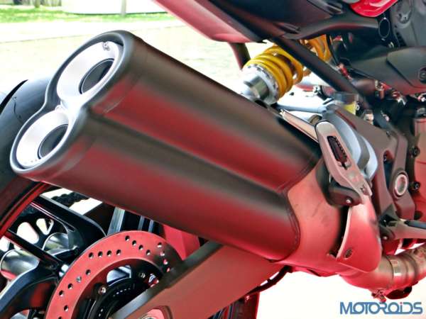 Ducati Monster 821 Review - Details - Exhaust