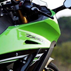 Kawasaki Ninja ZX R logo