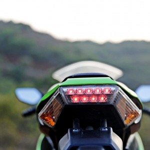 Kawasaki Ninja ZX R rear