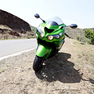 Kawasaki Ninja ZX r