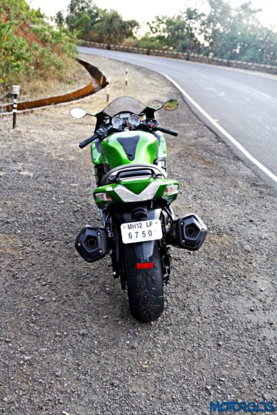 Kawasaki Ninja ZX-14r rear view(17)