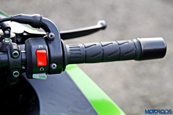 Kawasaki Ninja ZX-14r switchgear (25)