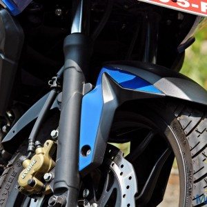 New Bajaj Pulsar AS AS Review AS Details Front Fender