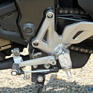 New Bajaj Pulsar AS AS Review AS Details gear Lever