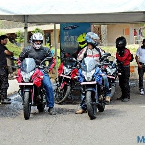 New Bajaj Pulsar AS AS Review Action Shots