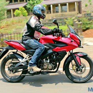 New Bajaj Pulsar AS AS Review Action Shots