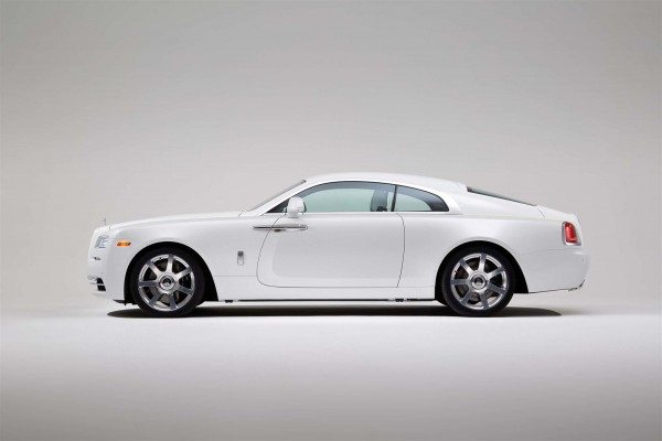 Rolls Royce Wraith Inspired by Fashion (8)