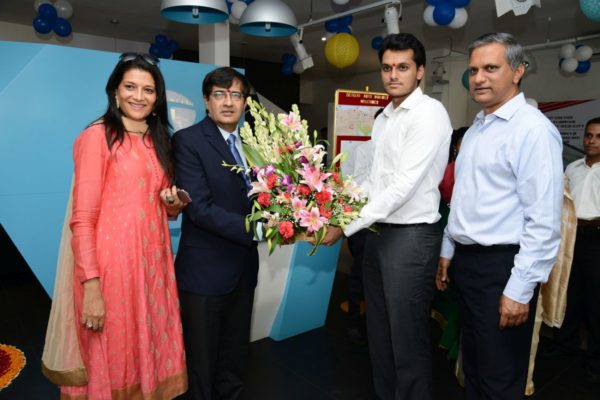 Tata Motors new dealership in Mumbai (3)