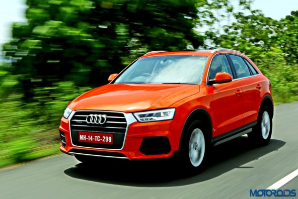 2015 Audi Q3 motion shot(8)