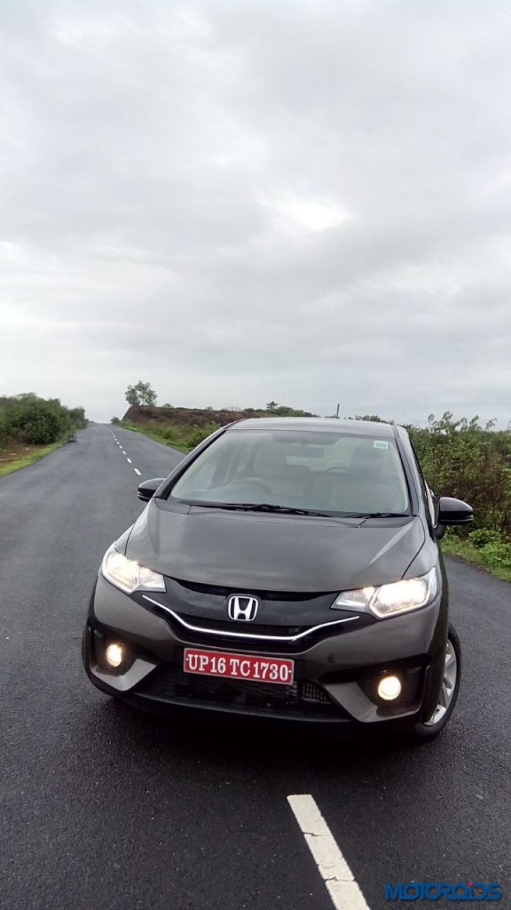 2015 Honda Jazz front (3)