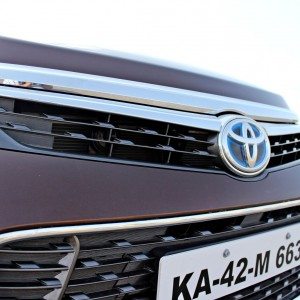 Toyota Camry Hybrid grille