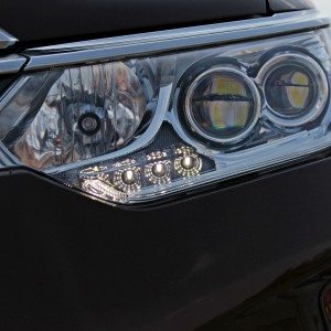Toyota Camry Hybrid headlamp