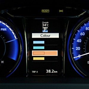 Toyota Camry Hybrid instrument console