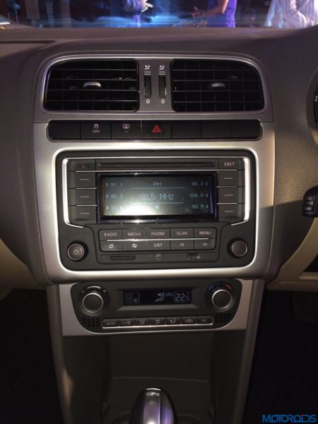 2015 Volkswagen Vento facelift launch interior (1)