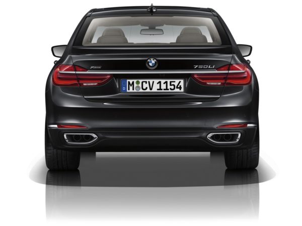 2016 BMW 7 Series (29)