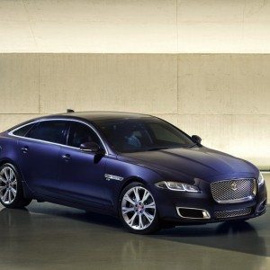 Jaguar XJ  e