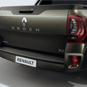 Renault Duster Oroch rear
