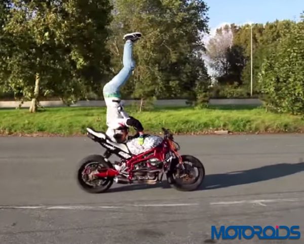 Crazy bike stunts Sarah Lezito (18)