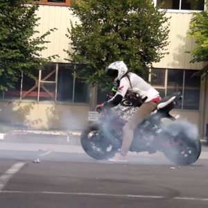 Crazy bike stunts Sarah Lezito