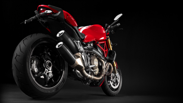 Ducati Monster Stripe 1200 S  (2)